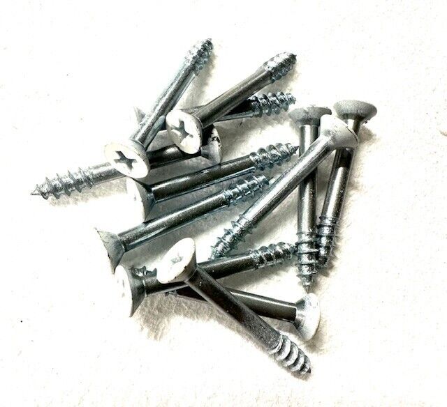100-Pack Screw 10X1 1/2 CLMP Zinc W/ White Head