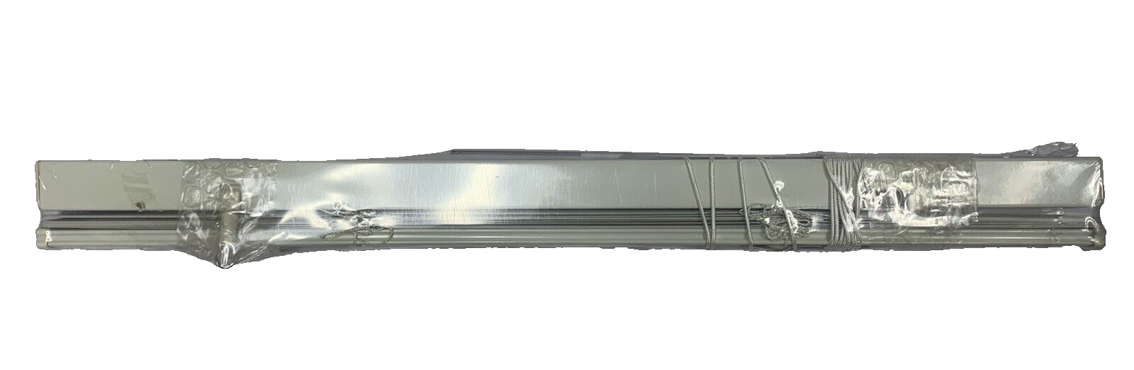 1" Aluminum Blind 20"X24" Alabaster