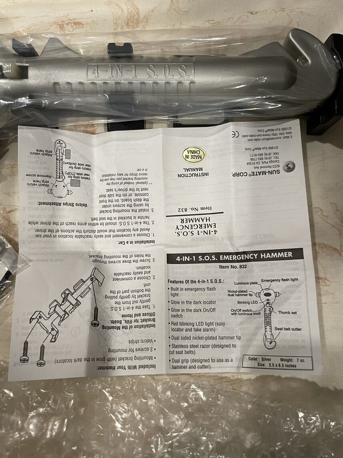 Emergency Hammer 4-in-1 S.O.S. Flashlight Seat Belt Cutter